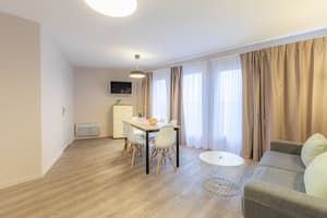 thumbnail: Living area