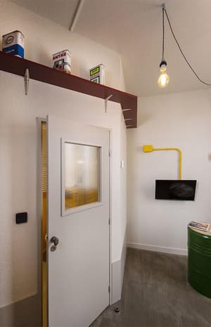 thumbnail: Interior