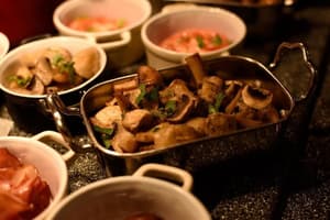 thumbnail: Restaurant