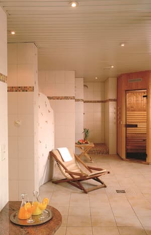 thumbnail: Sauna