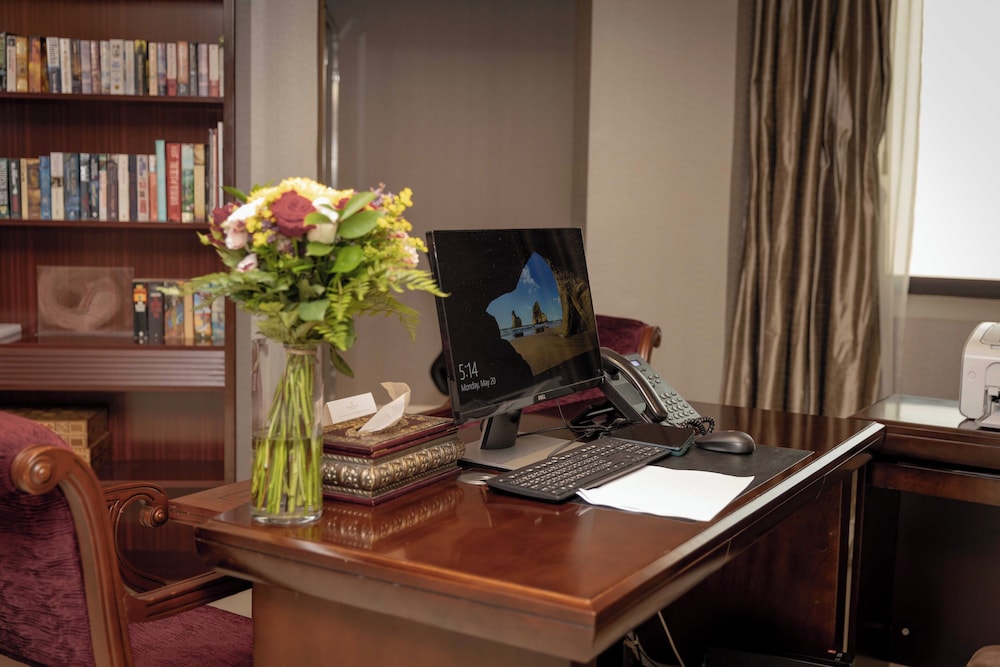 In-room business center