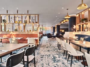 thumbnail: Interior