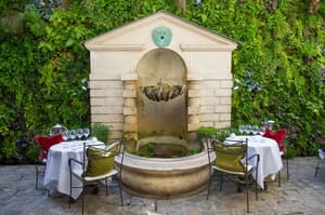 thumbnail: Fountain