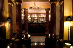 thumbnail: Bar (on property)