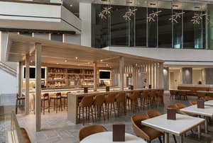 thumbnail: Bar (on property)