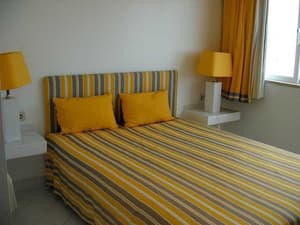 thumbnail: General view