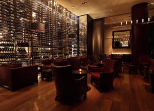 thumbnail: Bar (on property)
