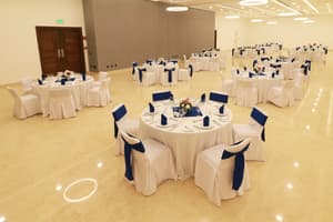 thumbnail: Banquet hall
