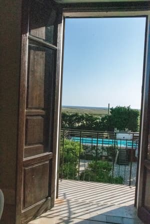 thumbnail: Rooftop pool