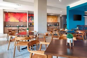 thumbnail: Breakfast Seating Area