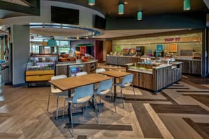 thumbnail: Dining