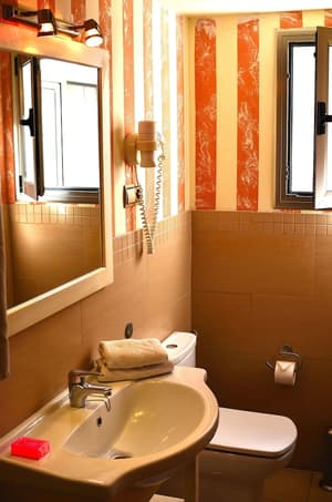 thumbnail: Bathroom sink