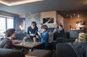 thumbnail: Reception
