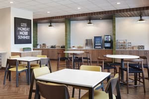 thumbnail: Restaurant