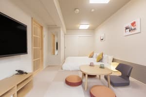 thumbnail: Room