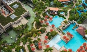 thumbnail: Pool