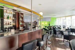 thumbnail: Bar (on property)