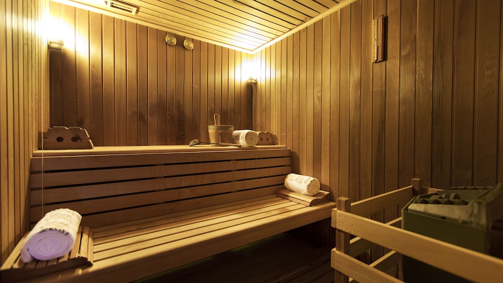 Steam room