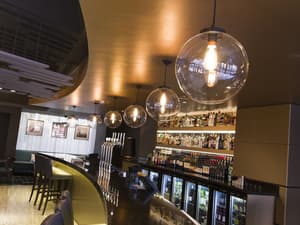 thumbnail: Bar (on property)