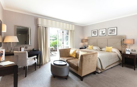 Executive Courtyard