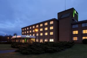 thumbnail: Front of property - evening/night