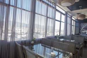 thumbnail: Breakfast area