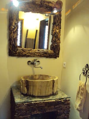 thumbnail: Bathroom sink