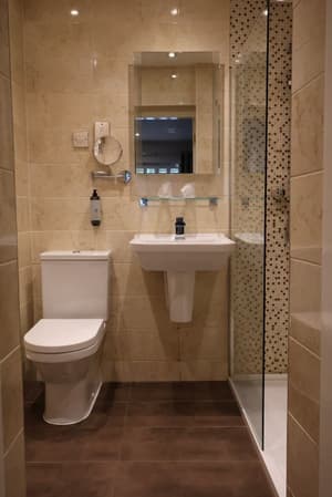 thumbnail: Bathroom