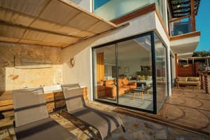 thumbnail: Terrace/patio