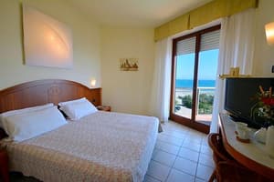 thumbnail: General view
