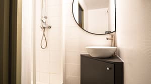 thumbnail: Bathroom