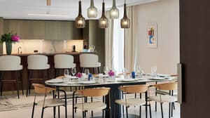 thumbnail: Restaurant