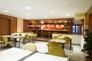 thumbnail: Bar