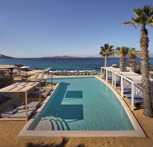 thumbnail: Infinity pool