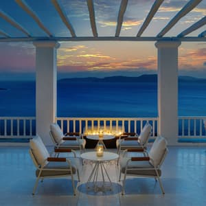 thumbnail: Bar (on property)