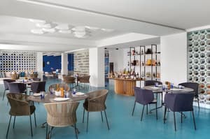 thumbnail: Restaurant