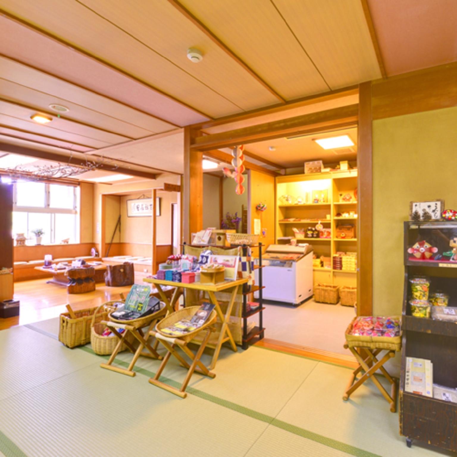 Restaurant-cafeteria