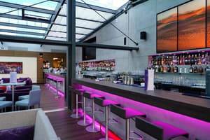 thumbnail: Bar (on property)