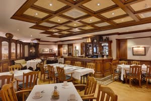 thumbnail: Restaurant