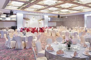 thumbnail: Banquet hall