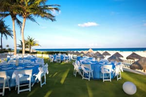 thumbnail: Outdoor wedding area