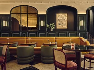 thumbnail: Restaurant