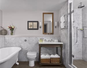 thumbnail: Bathroom