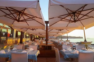 thumbnail: Restaurant