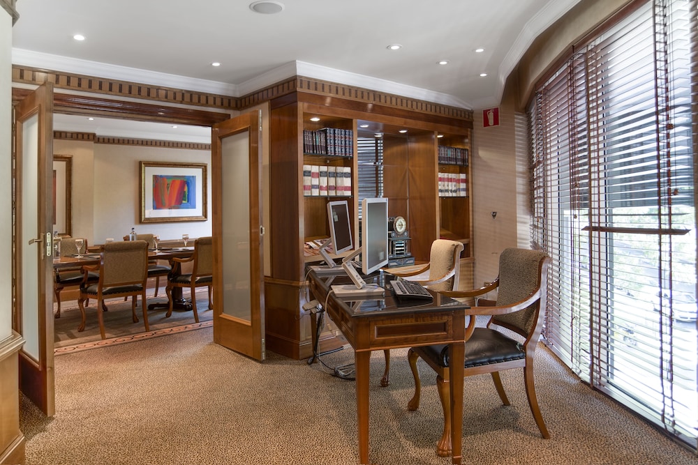 Executive lounge