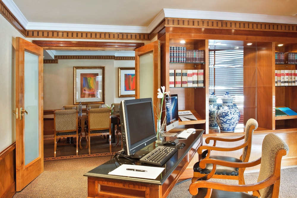 Executive lounge