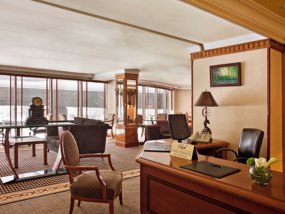 Executive lounge
