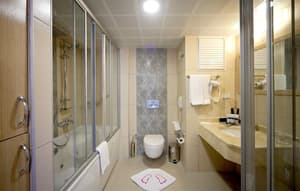 thumbnail: Bathroom