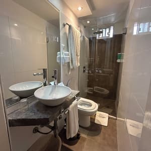 thumbnail: Bathroom
