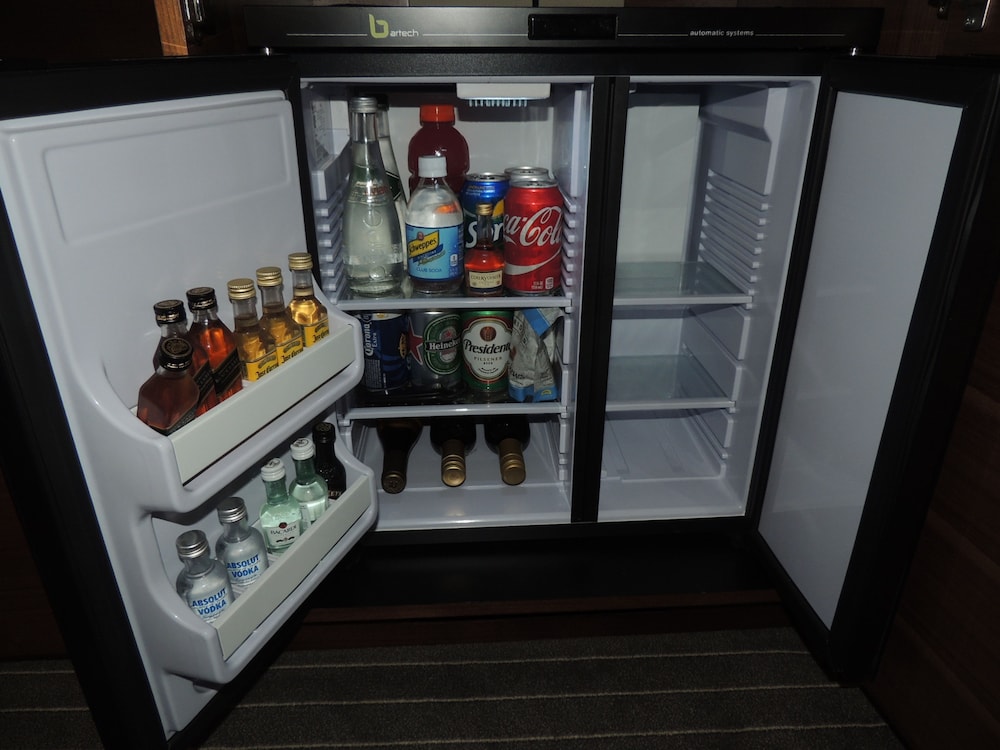 Minibar